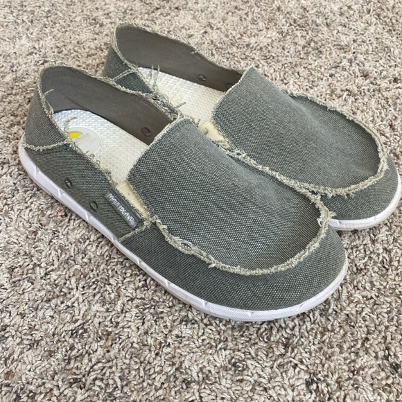 Maui Island Beachcomer Shoes - Picture 2 of 5